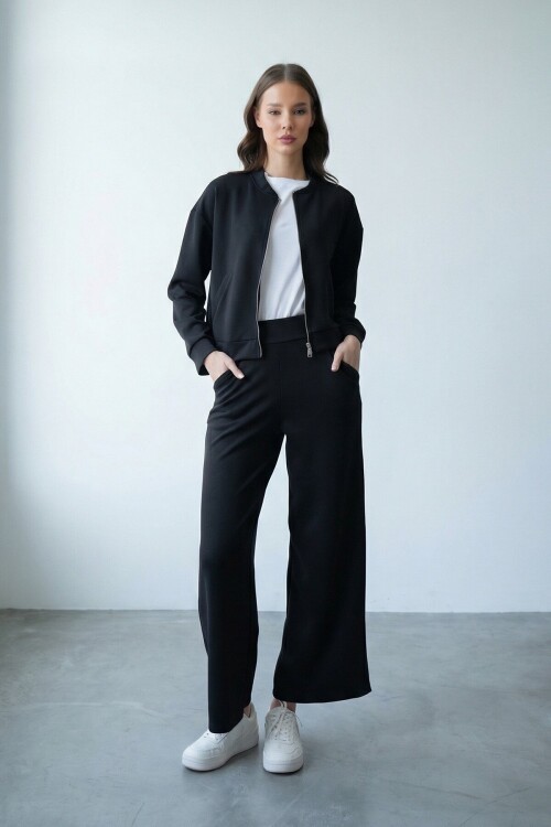 Siyah Fermuarlı Hırka Pantolon Takım