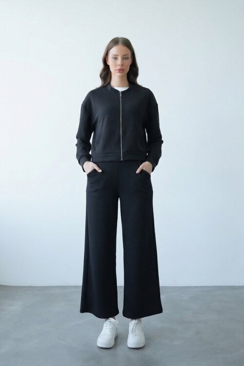 Siyah Fermuarlı Hırka Pantolon Takım