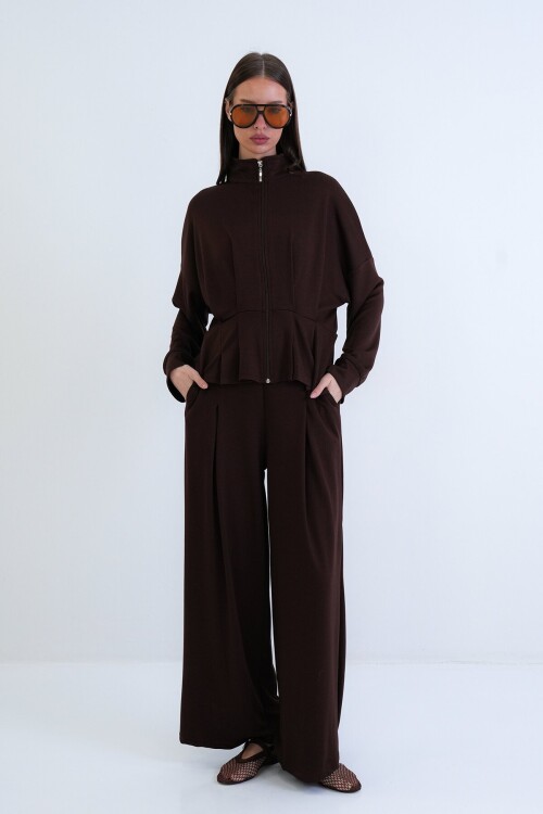 Fermuarlı Sweatshirt Ve Beli Lastikli Pantolon Takım