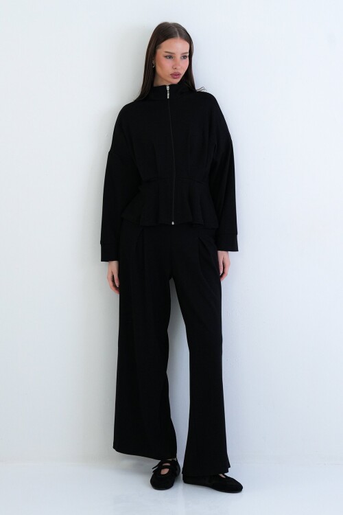 Fermuarlı Sweatshirt Ve Beli Lastikli Pantolon Takım