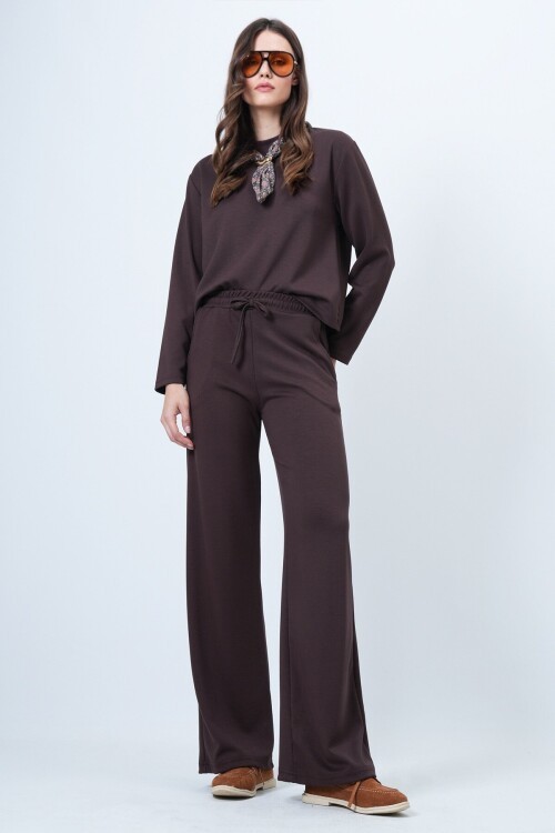 Fular Detaylı Sweatshirt Ve Geniş Paça Eşofman Takım