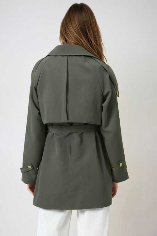 Haki Çift Cepli  Astarlı Kemerli Omuzu Ve Beli Apoletli Trençkot