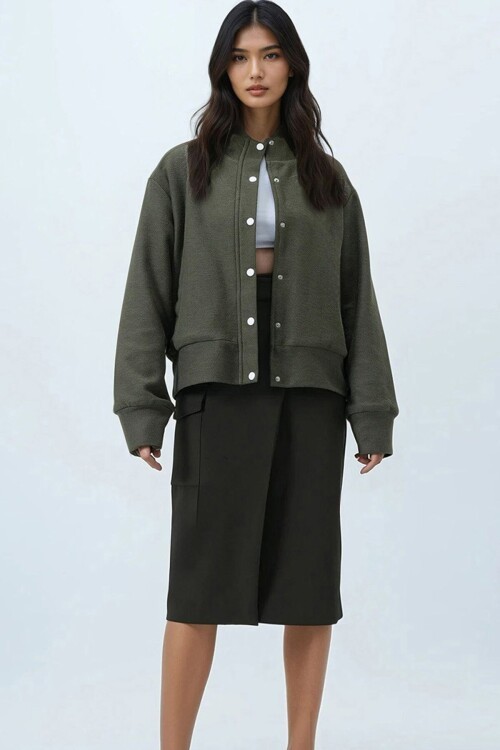 Hakim Yaka Yumuşak Dokulu Çift Cepli Ceket