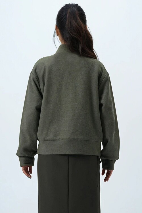 Hakim Yaka Yumuşak Dokulu Çift Cepli Ceket