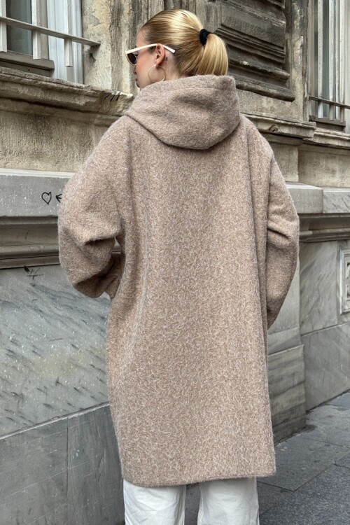 Kapüşonlu Uzun Peluş Mont