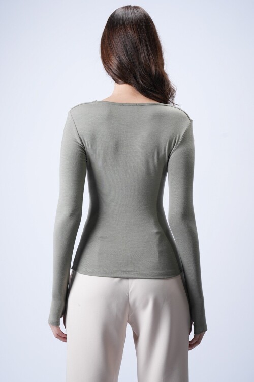 Çağla Yeşili Kare Yaka Bluz