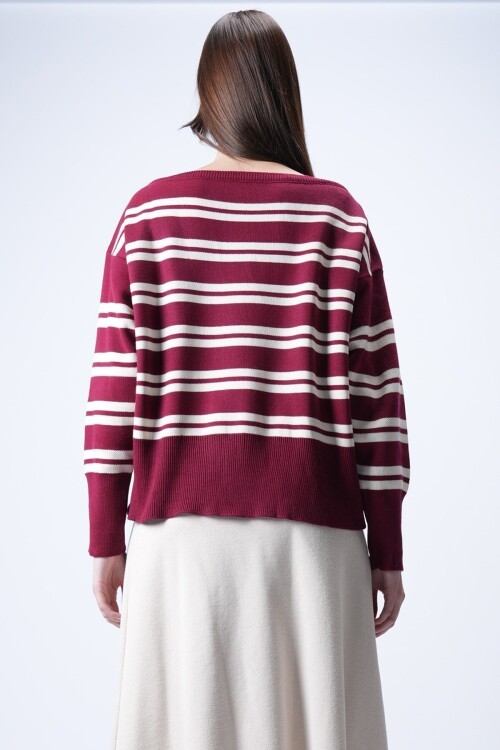 Bordo Kayık Yaka Çizgili Triko