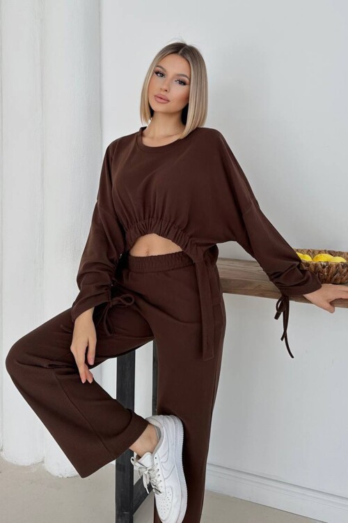 Kol Ve Beli Büzgü Detaylı Bluz Ve Geniş Paça Pantolon Örme Takım