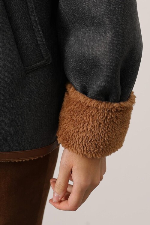 Kontrastlı Fermuarlı Yünlü Ceket