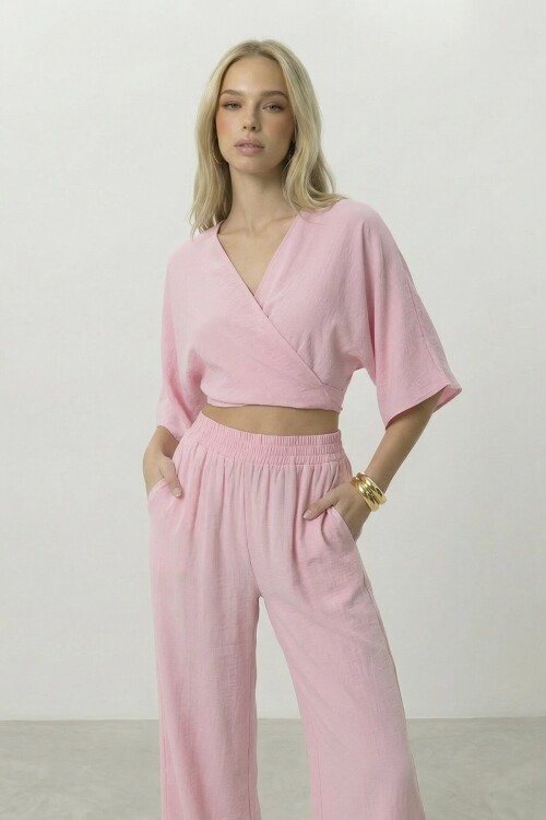 Kruvaze Yaka Bluz Ve Pantolon Takım