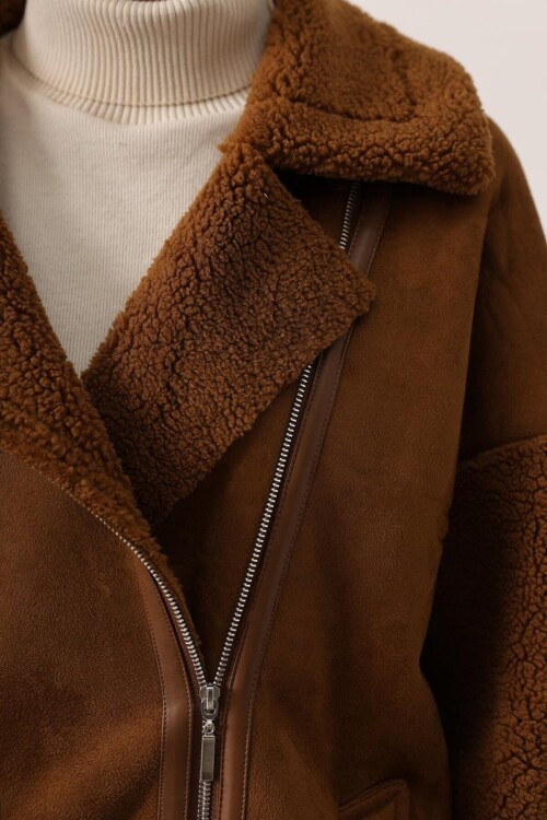 Kruvaze Yaka Femruarlı Çift Cepli Yünlü Celet