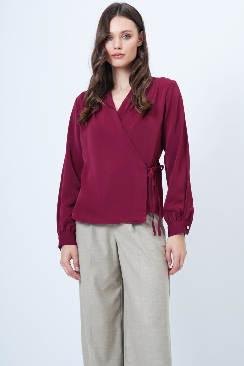 Kruvaze Yaka Yandan Bağlamalı Bluz