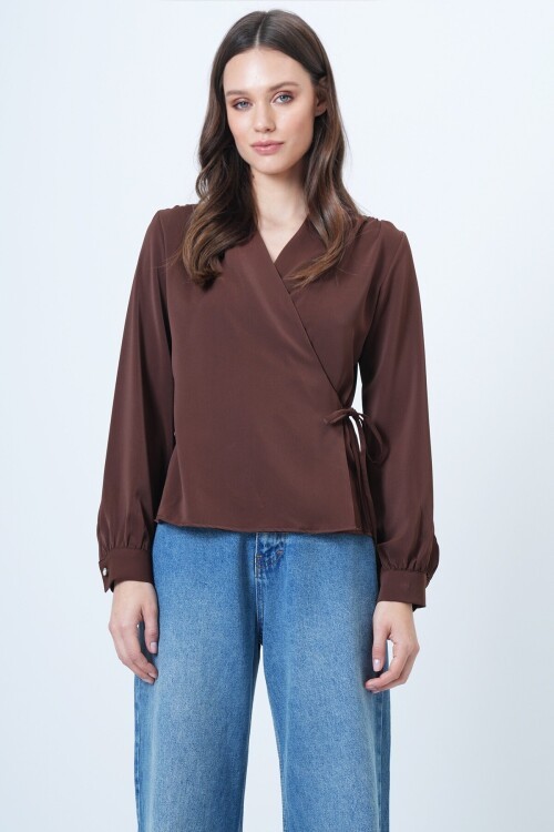 Kruvaze Yaka Yandan Bağlamalı Bluz