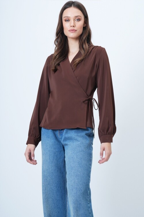 Kruvaze Yaka Yandan Bağlamalı Bluz