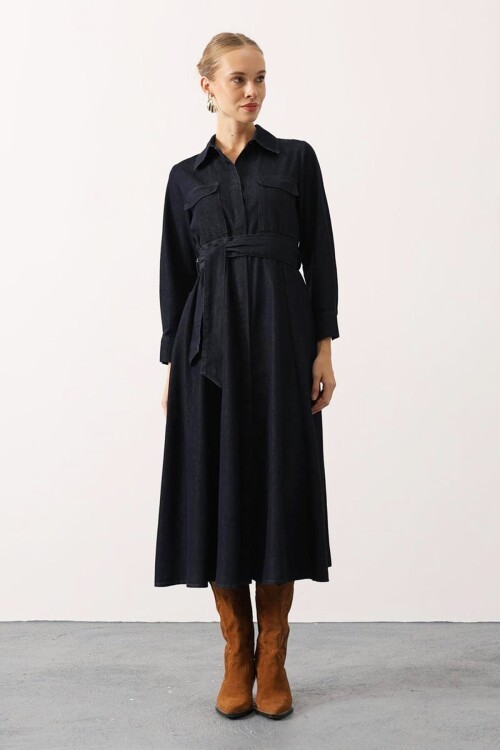 Kuşaklı Düğme Kapamalı Midi Boy Denim Elbise