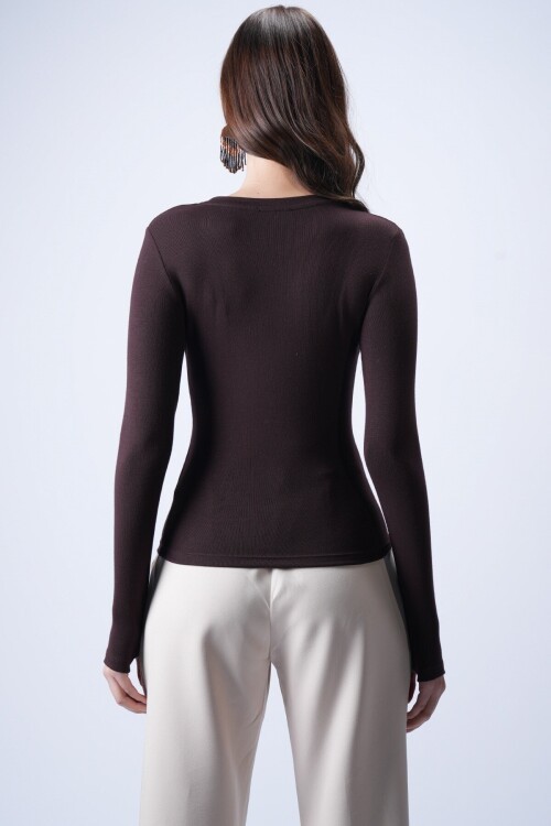 Acı Kahve Likralı Uzun Kollu Bluz