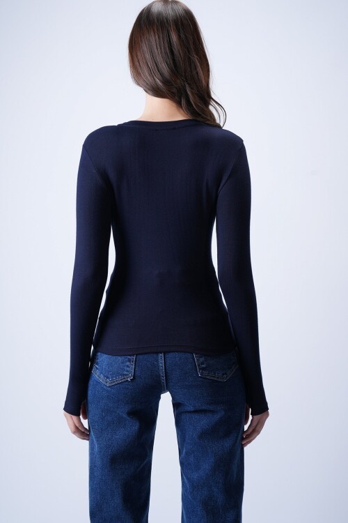 Lacivert Likralı Uzun Kollu Bluz