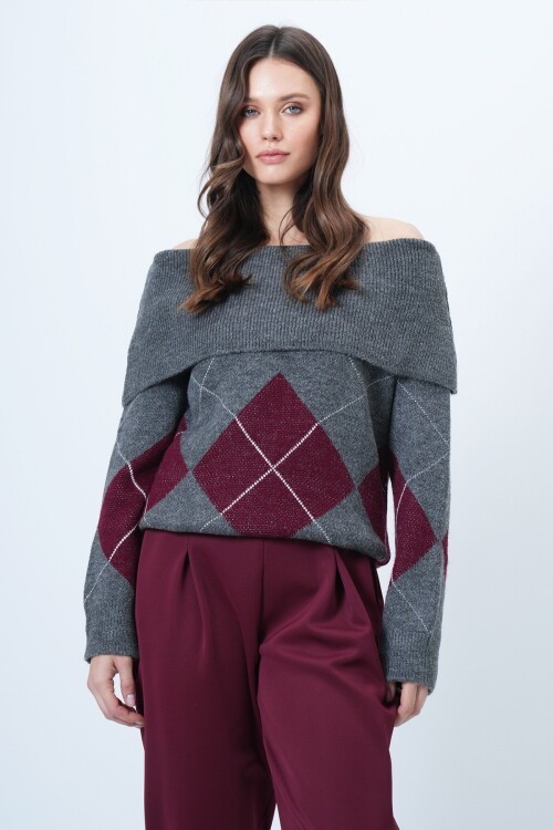 Madonna Yaka Baklava Desenli Triko Kazak