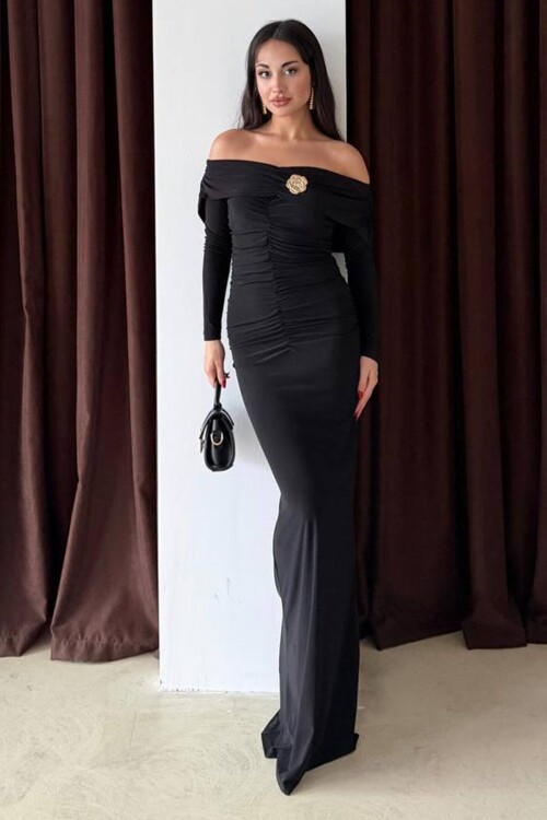 Madonna Yaka Drapeli Aksesuar Detaylı Maxi Boy Elbise