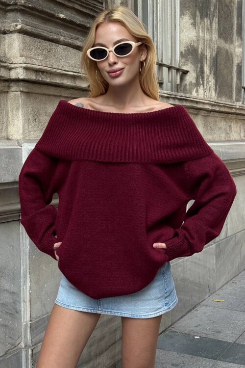 Madonna Yaka Uzun Kollu Triko Elbise