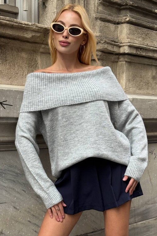 Madonna Yaka Uzun Kollu Triko Elbise