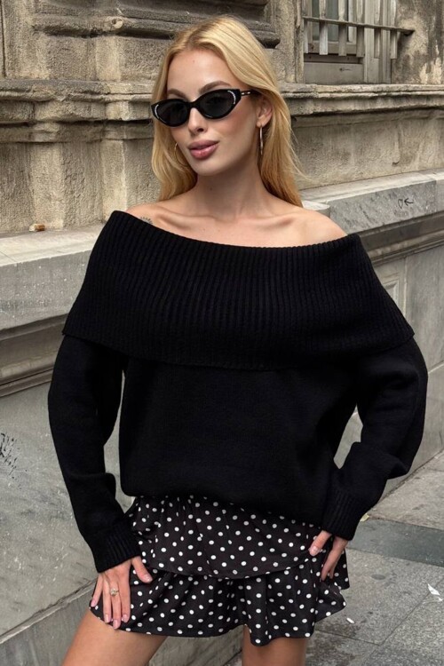 Madonna Yaka Uzun Kollu Triko Elbise