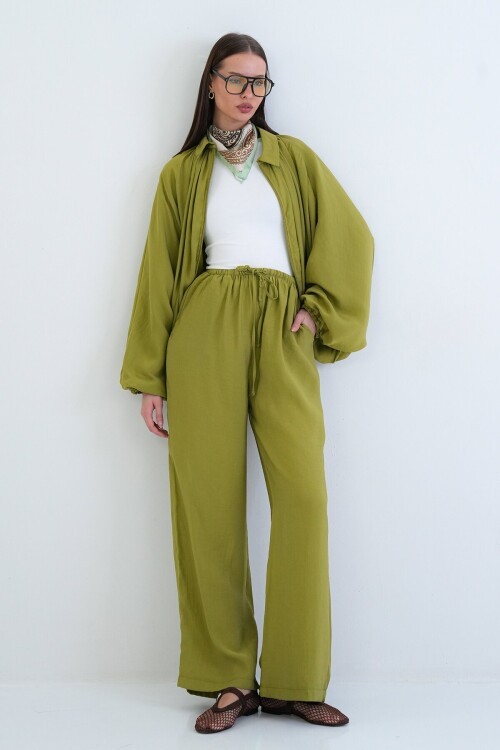 Oversize Hırka Ve Lastikli Pantolon Takım