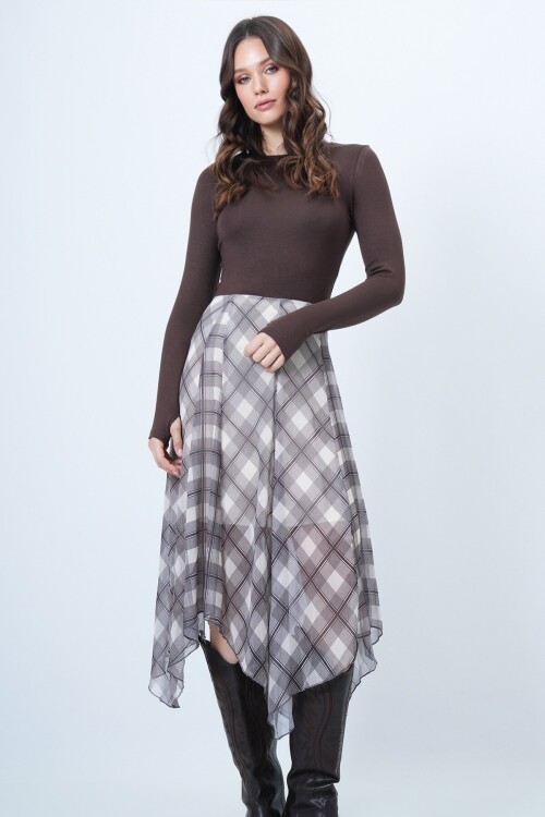 Parmak Detaylı Bisiklet Yaka Basic Bluz