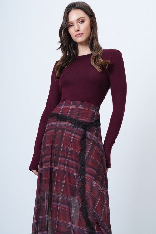 Parmak Detaylı Bisiklet Yaka Basic Bluz