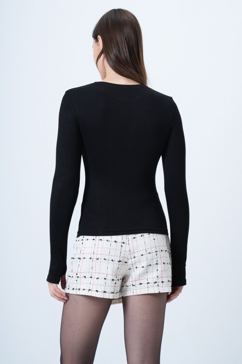 Parmak Detaylı Bisiklet Yaka Basic Bluz