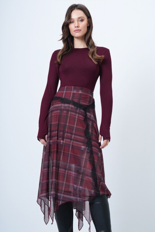 Parmak Detaylı Bisiklet Yaka Basic Bluz