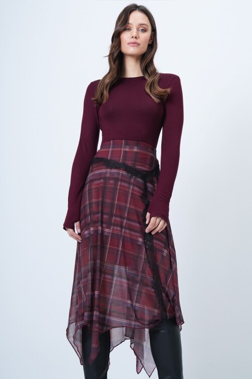 Parmak Detaylı Bisiklet Yaka Basic Bluz