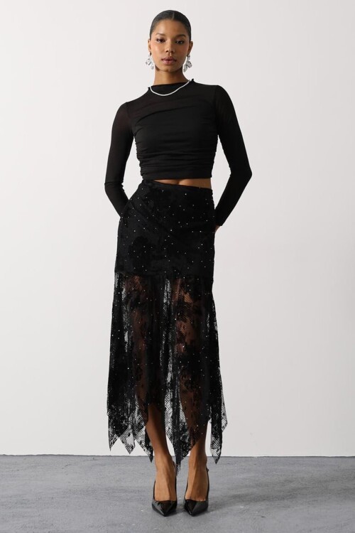 Taş İşlemeli Asimetrik Kesim Dantelli Etek