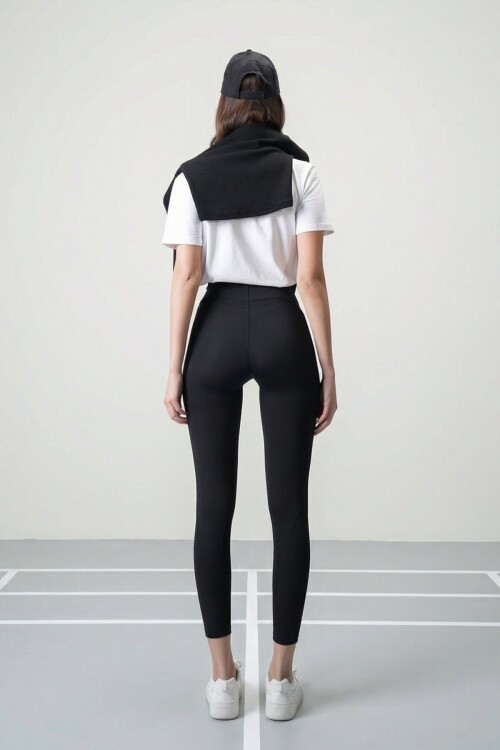 Siyah Toparlayıcı Tayt