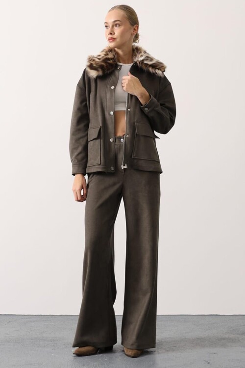 Yakası Kürklü Çift Cepli Ceket ve Palazzo Pantolon Süet Takım