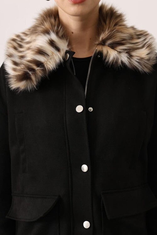 Yakası Kürklü Çift Cepli Ceket ve Palazzo Pantolon Süet Takım