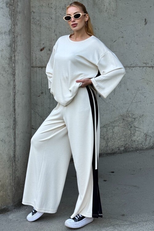 Yan Şerit Detaylı Oversize İkili Takım