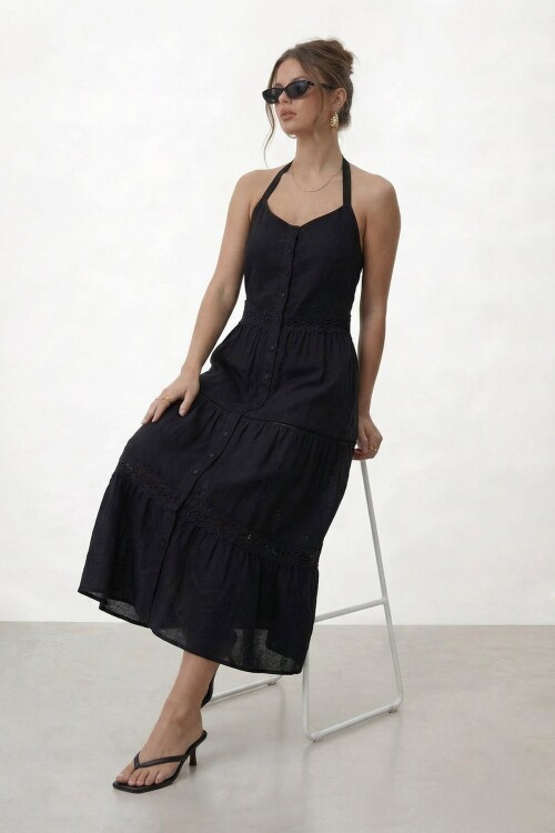 Askılı Düğmeli Katlı Midi Elbise