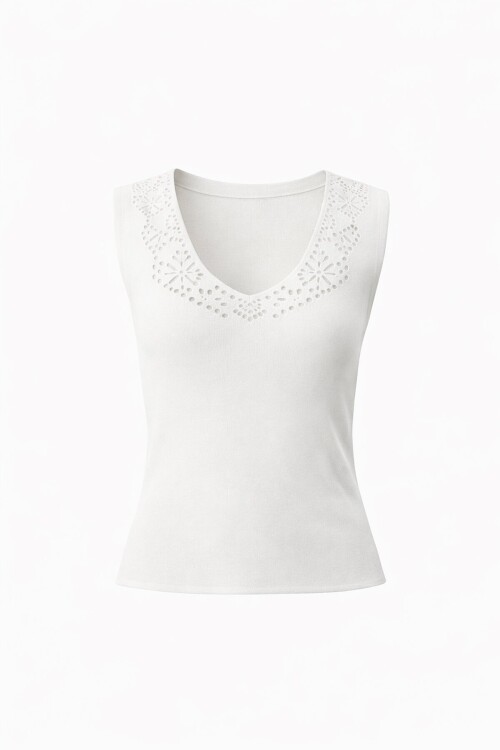 Beyaz Ön Arka V Yaka Ajurlu Yazlık Triko Bluz