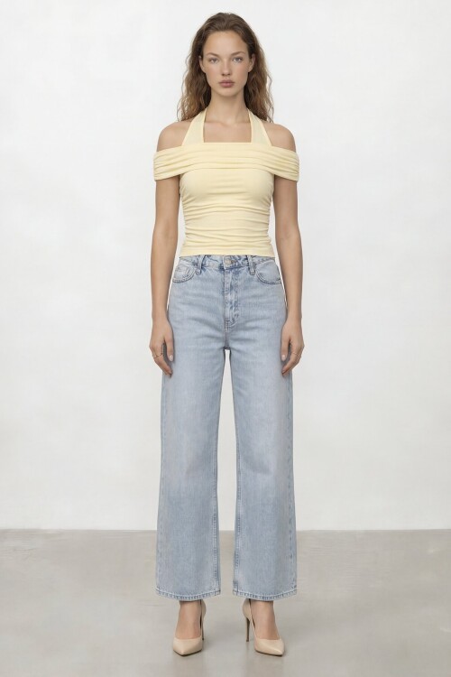 Boyundan Askılı Drapeli Dar Kalıp Bluz