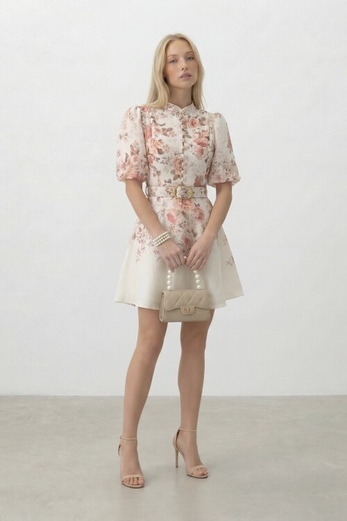 Çiçek Desenli Kemerli Mini Elbise