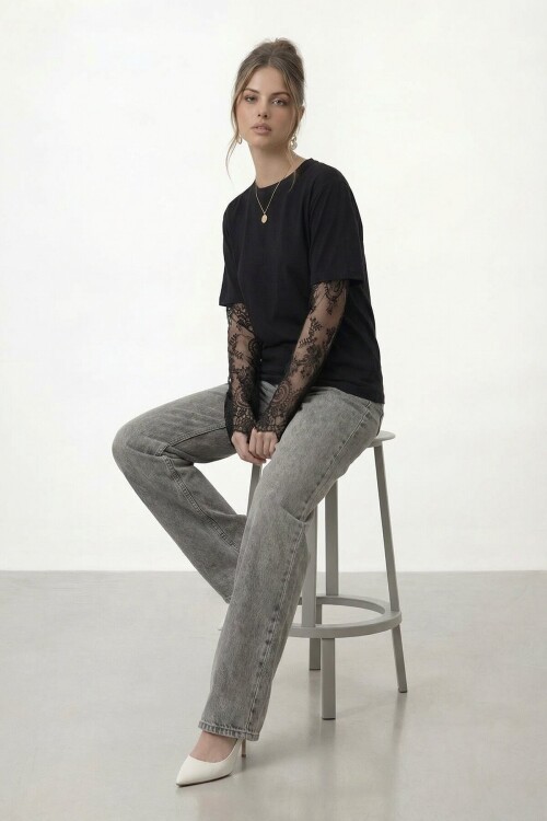 Dantel Kol Detaylı Kısa Kol Oversize T-Shirt