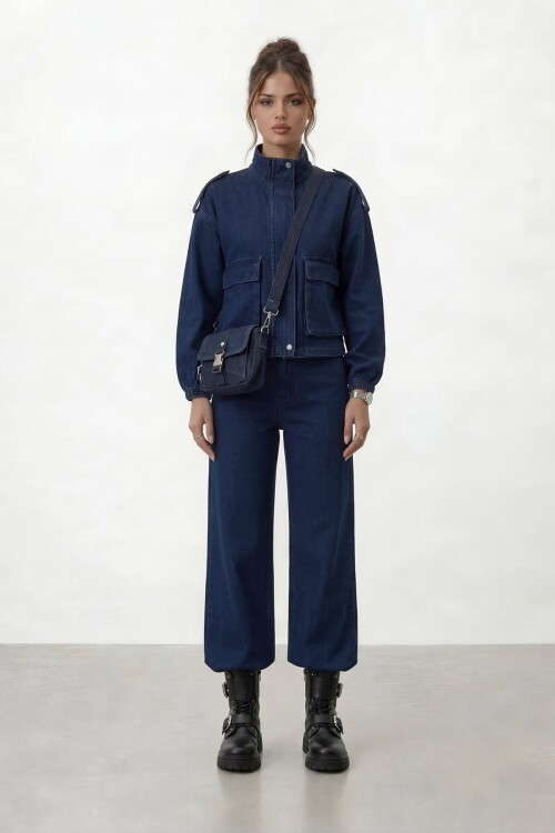 Dik Yaka Cepli Crop Ceket Ve Bol Paça Pantolon Denim Takım