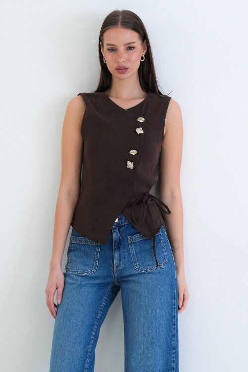 Düğmeli Bağlamalı Kolsuz Bluz