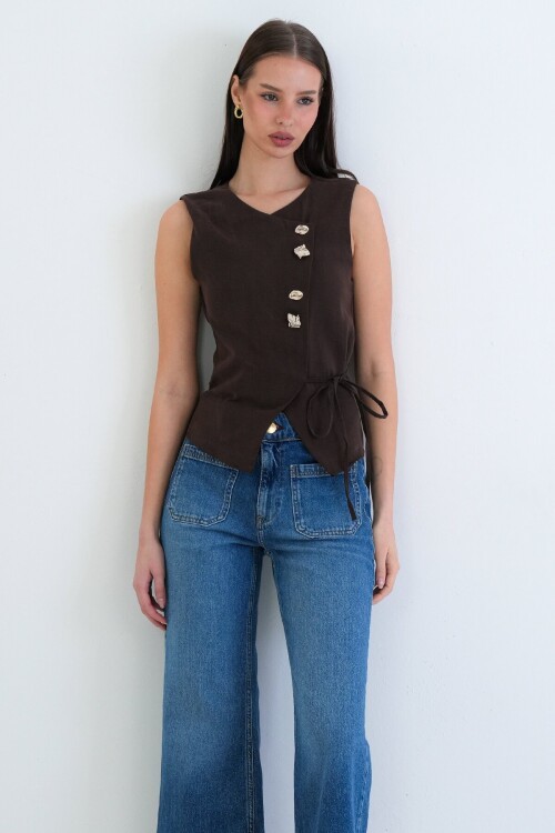 Düğmeli Bağlamalı Kolsuz Bluz