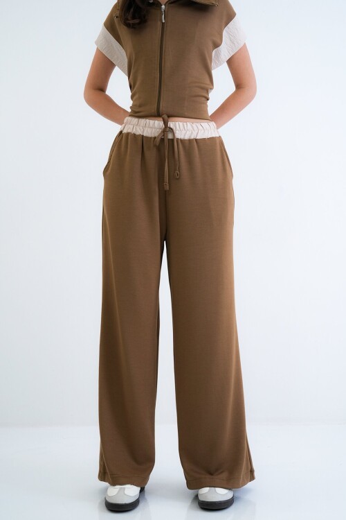 Fermuarlı Yelek Ve Beli Lastikli Pantolon Takım