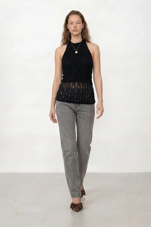 Halter Yaka Yanı Büzgülü Sırt Dekolteli Dantelli Bluz