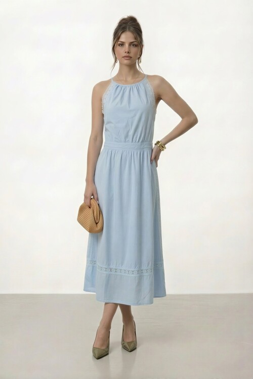 Halter Yaka Dantel Detaylı Midi Elbise