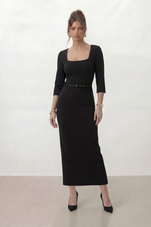 Kare Yaka Kemer Detaylı Yarım Kol Midi Elbise