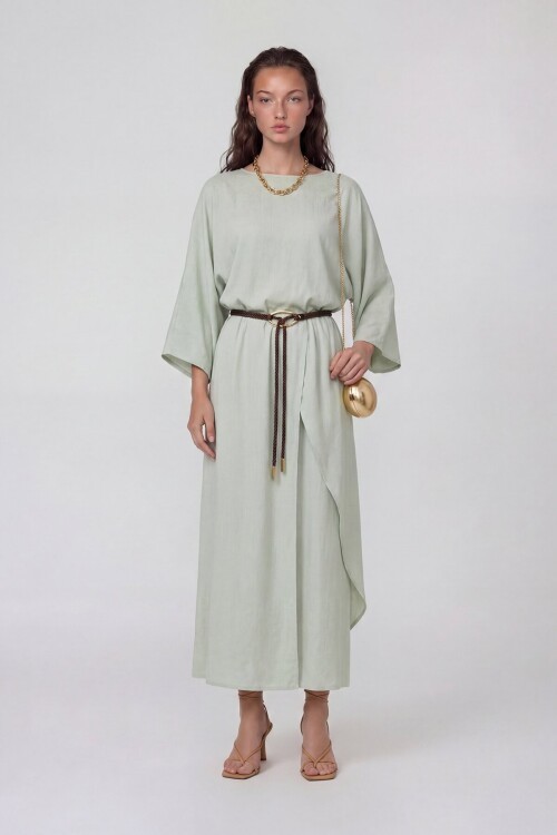 Kemer Detaylı Uzun Kollu Bluz Ve Pantolon Takım